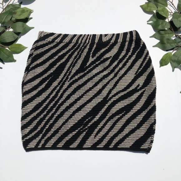 Dresses & Skirts - Wild Animal Print Zebra Knit Tube Mini Skirt